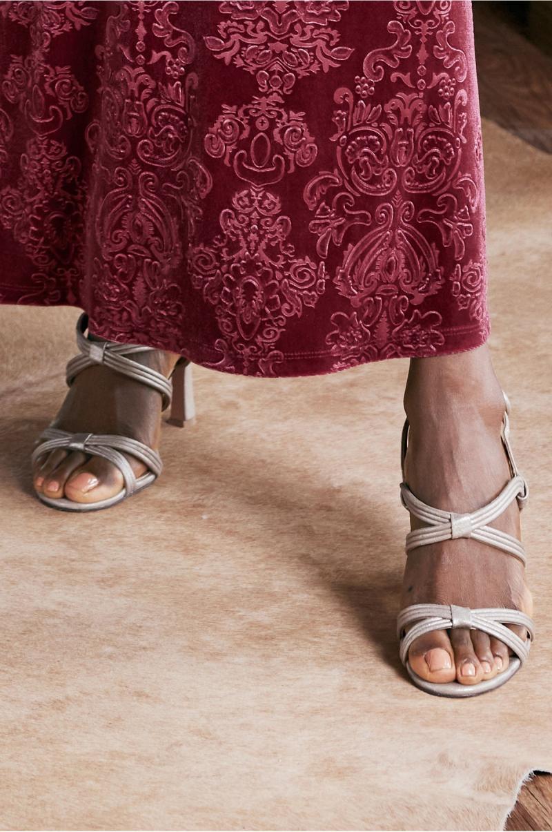 Soft Surroundings Flexible Women Pelle Moda Wayve Strappy Sandal Black Shoes - 2